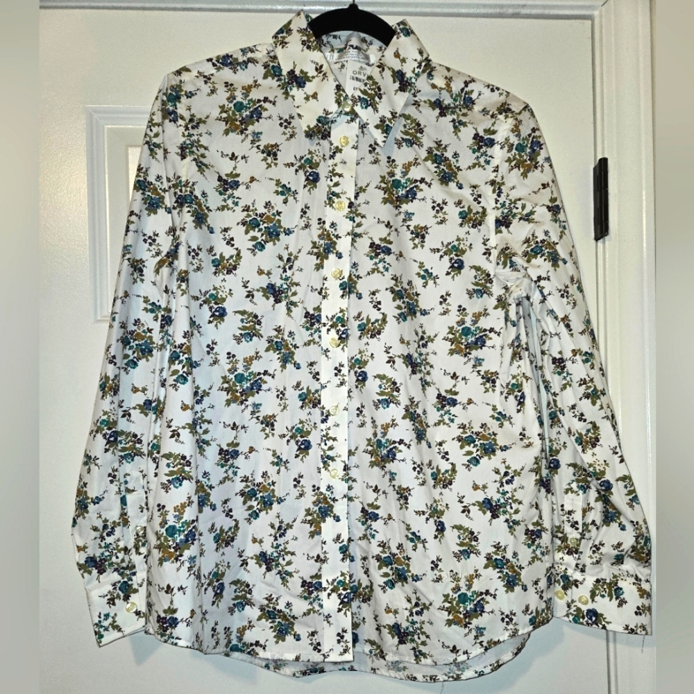 ORVIS Button Down Collared Wrinkle Free, Size 12, Plum Floral Travel-Blend Shirt